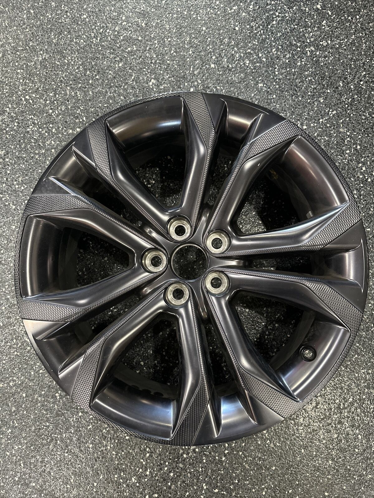 Toyota Black Sienna OEM Wheel 20” 2021-2023 Rim Factory Original 69167A