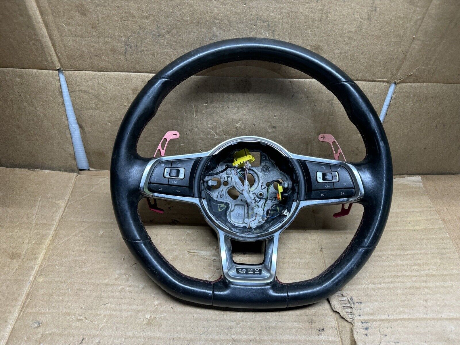 2015-2018 15-18 VW MK7 Golf GTI DSG Flat Bottom Steering Wheel OEM W Pedals