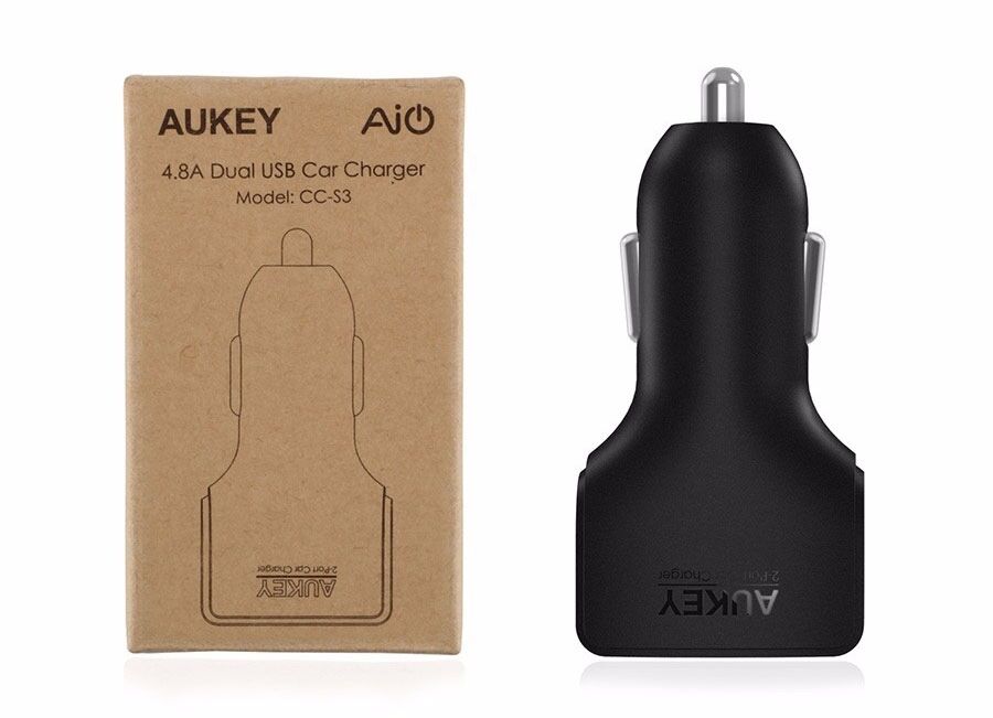 AUKEY 24W/4.8A 2-Port USB universal Car Charger for Android, iPhone.