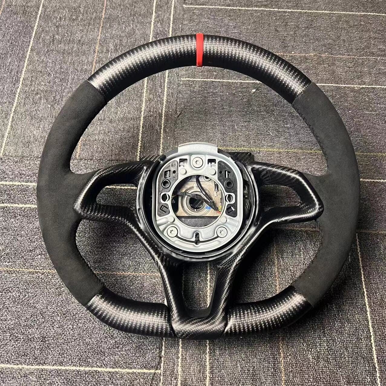 Mclaren 570s Carbon Fiber / Alcantera Steering Wheel