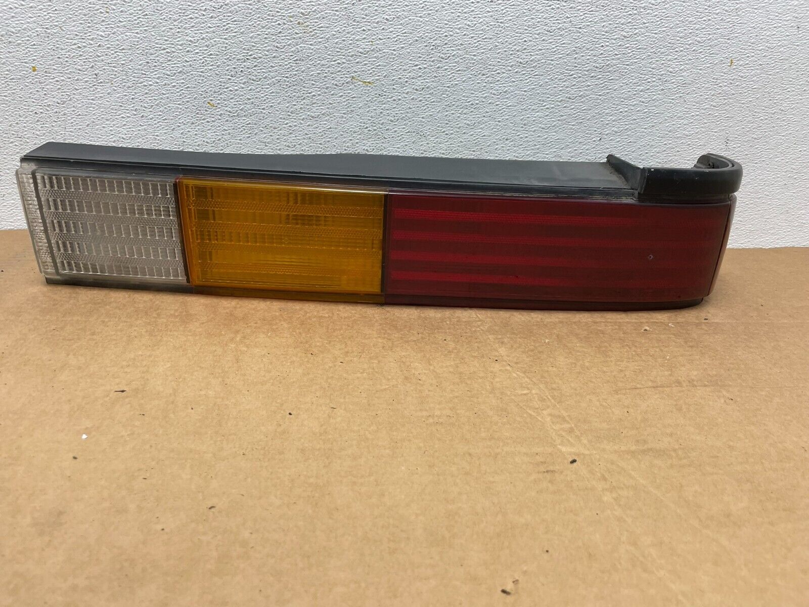 1988 to 1991 Ford Tempo Right Passenger RH Side Tail Light 0576P