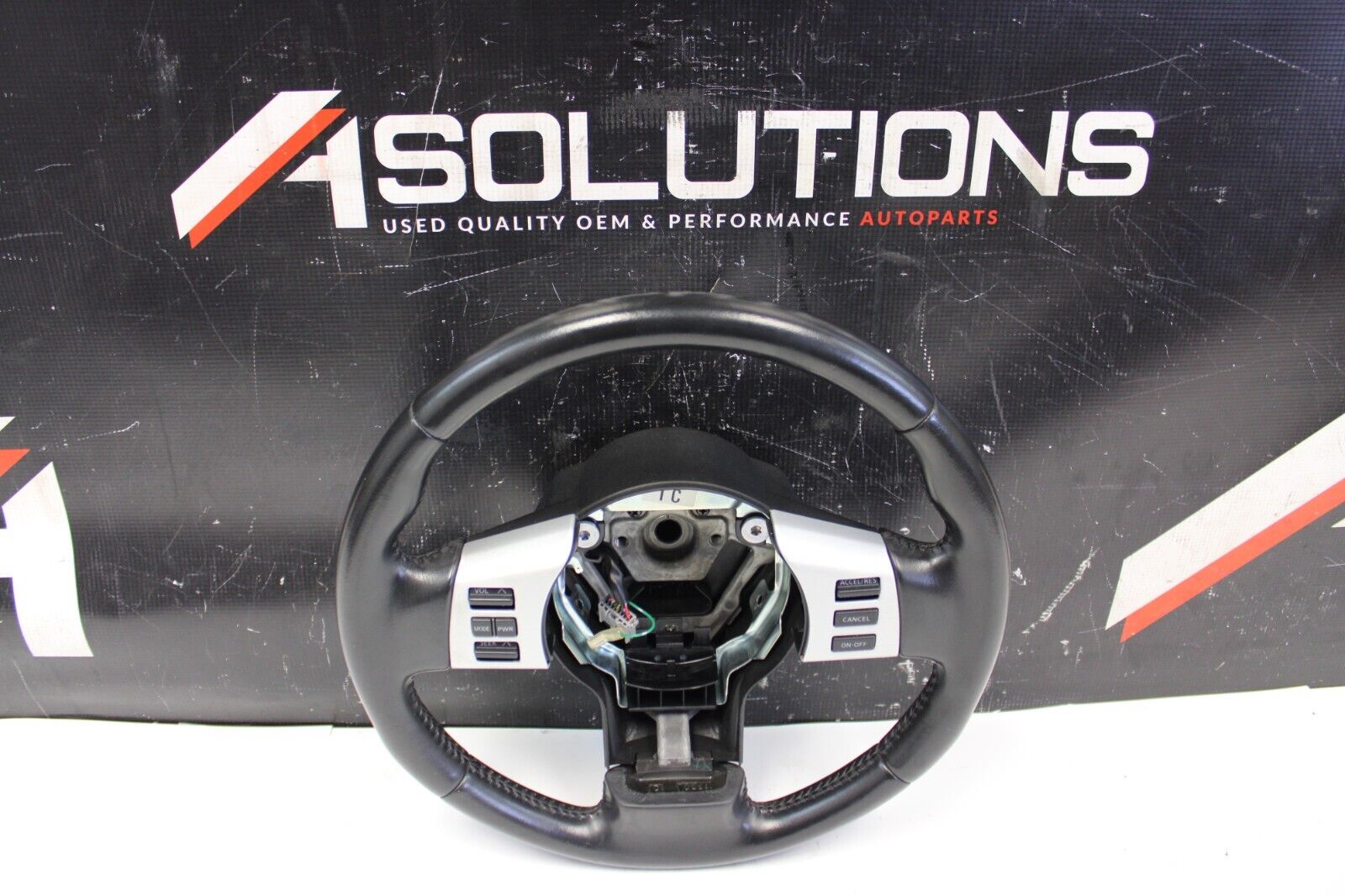 2007 Nissan 350Z OEM BLACK Steering Wheel Assembly 39K Miles