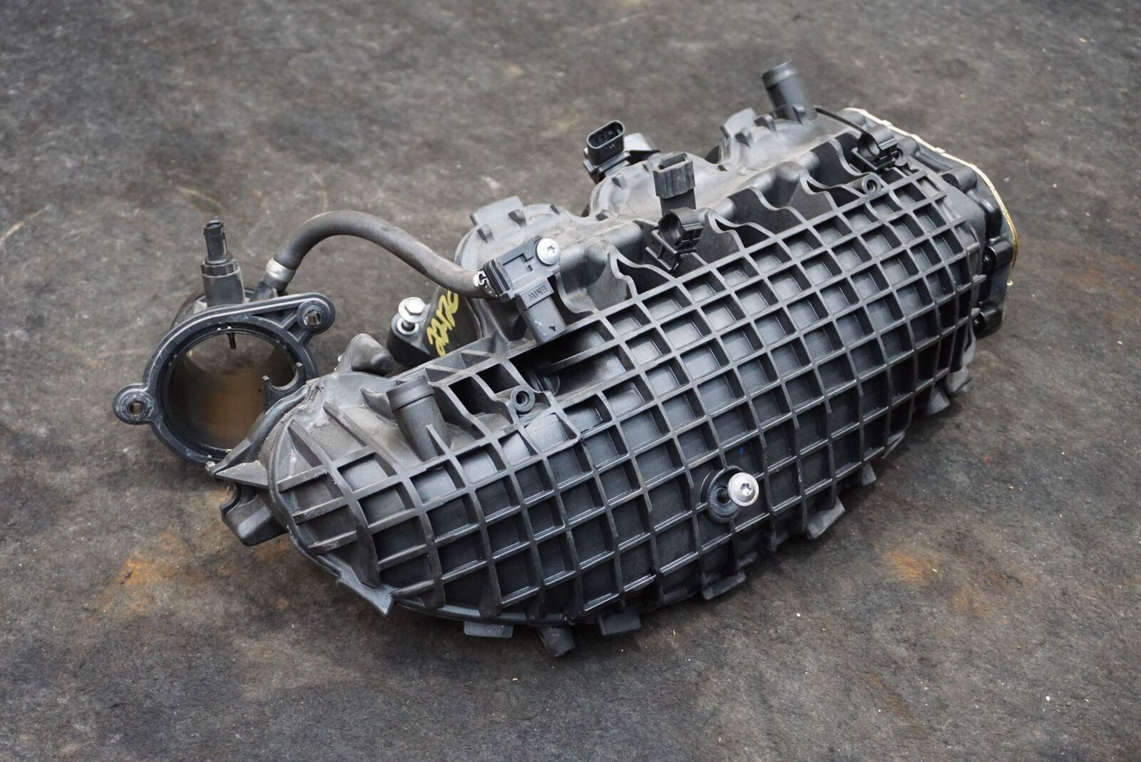 Engine Intercooler Intake Manifold Assembly OEM 11617634226 BMW i8 2014-17 19