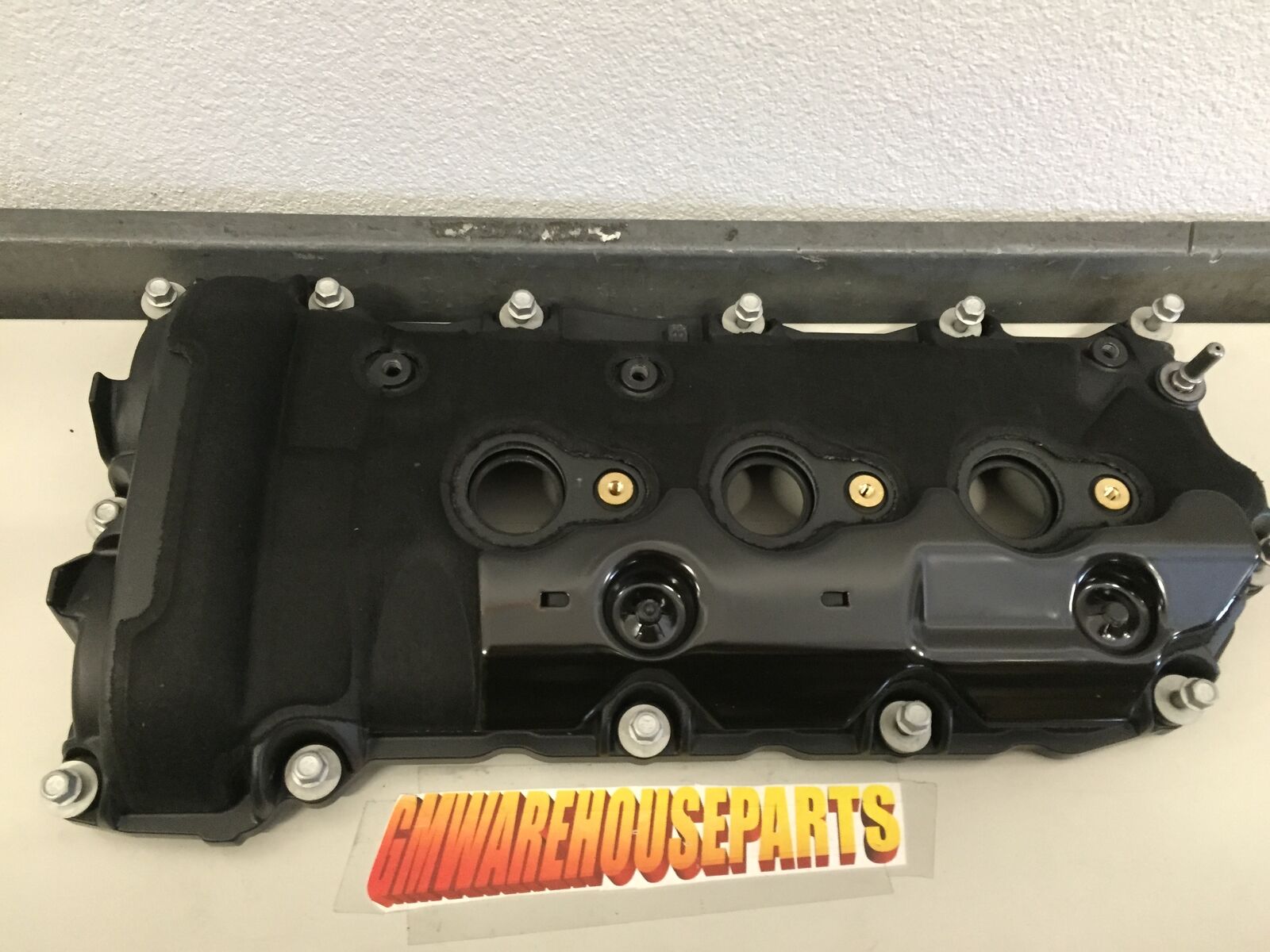 RIGHT Engine Valve Cover 3.6 FITS VARIOUS MODELS NEW GM # 12641260