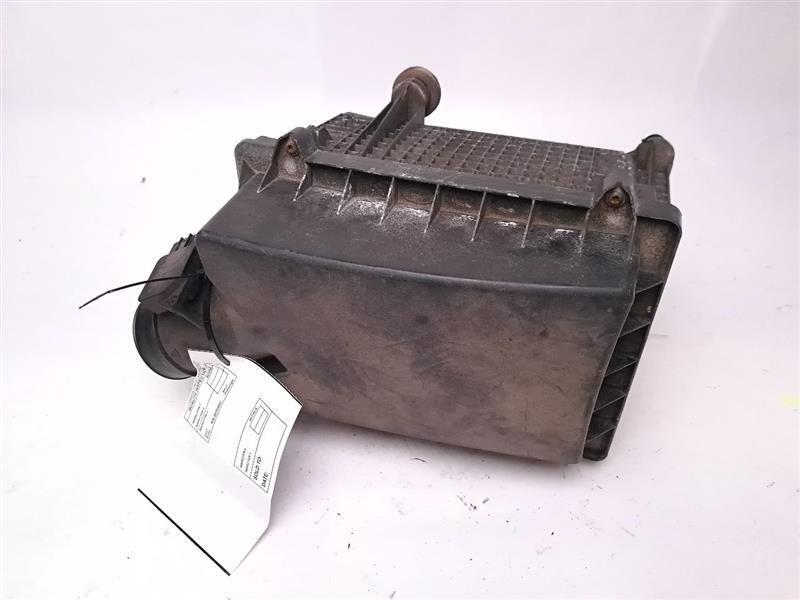 AIR INTAKE CLEANER FOR LAND ROVER LR2 HSE 2008 - 2012