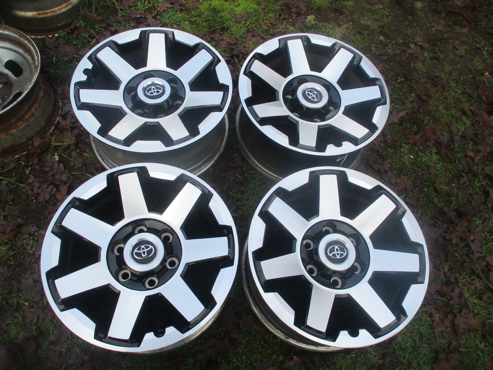 17 Toyota 4Runner Charcoal Gray Factory OEM Alloy Wheels Rim 75154 2014-2022