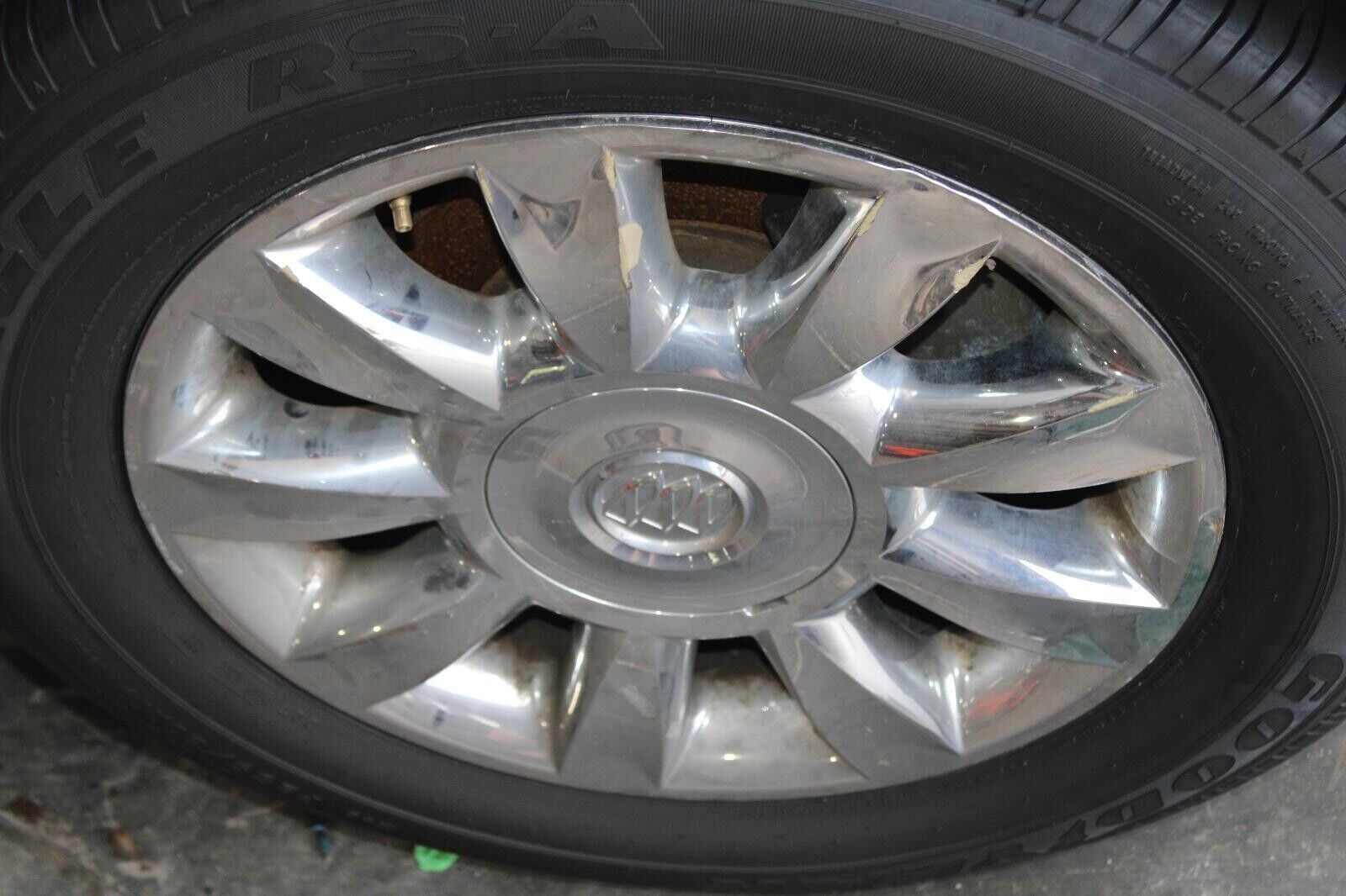 2011-2015 Buick Enclave Chrome Alloy Wheel 19x7.5 OEM Nine 9 Spoke Rim P6A -Cap