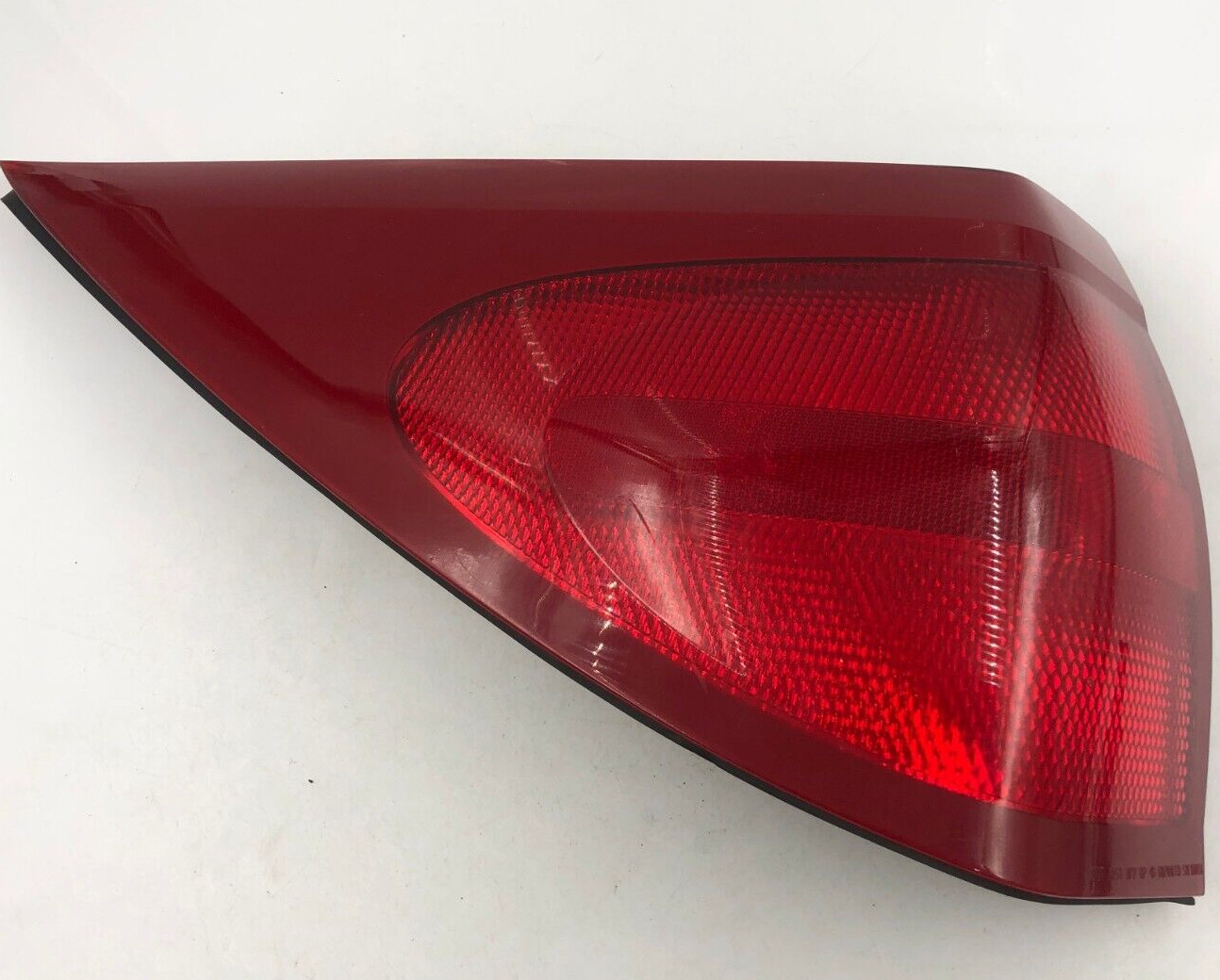 2002-2003 Buick Rendezvous Driver Side Tail Light Taillight OEM I03B23009
