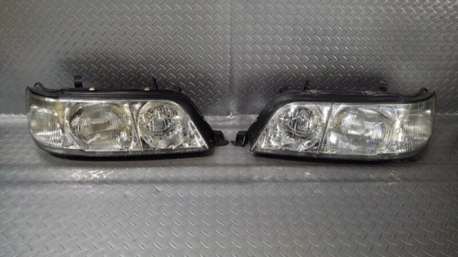 JDM Nissan Y33 Cima infiniti Q45 Halogen Headlights Lamps Set OEM