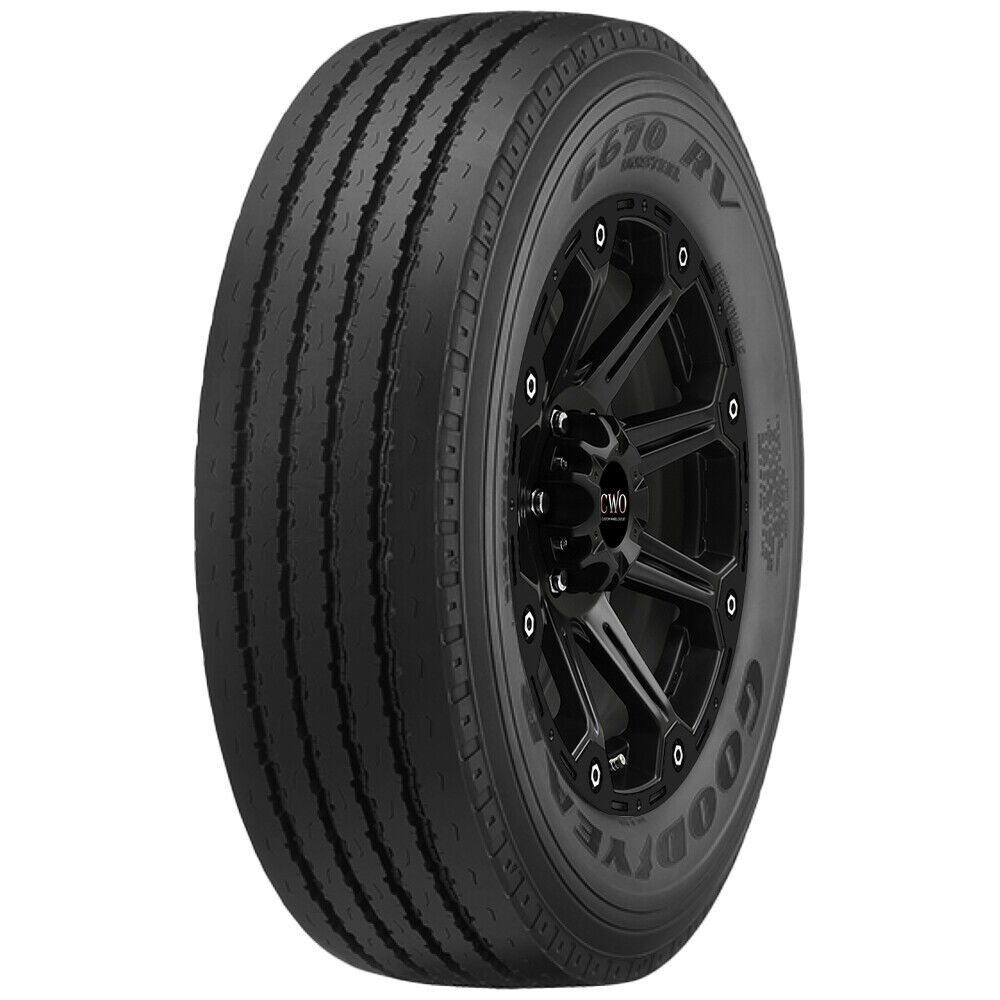 275/70R22.5 Goodyear G670 RV 148L Load Range H Black Wall Tire