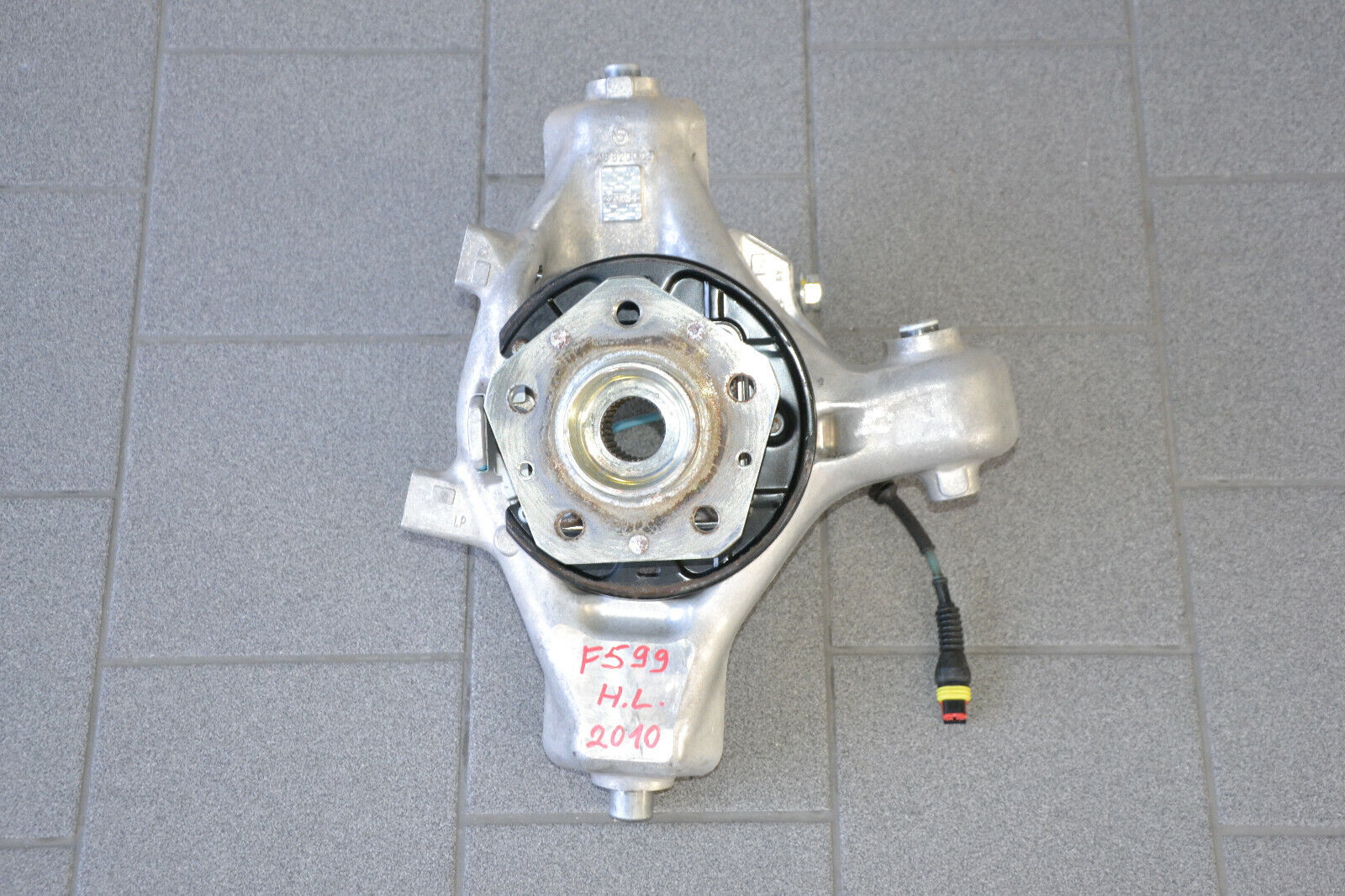 Ferrari 599 Gtb 612 Cc Steering Knuckle Wheel Bearing Hub Hl 220453