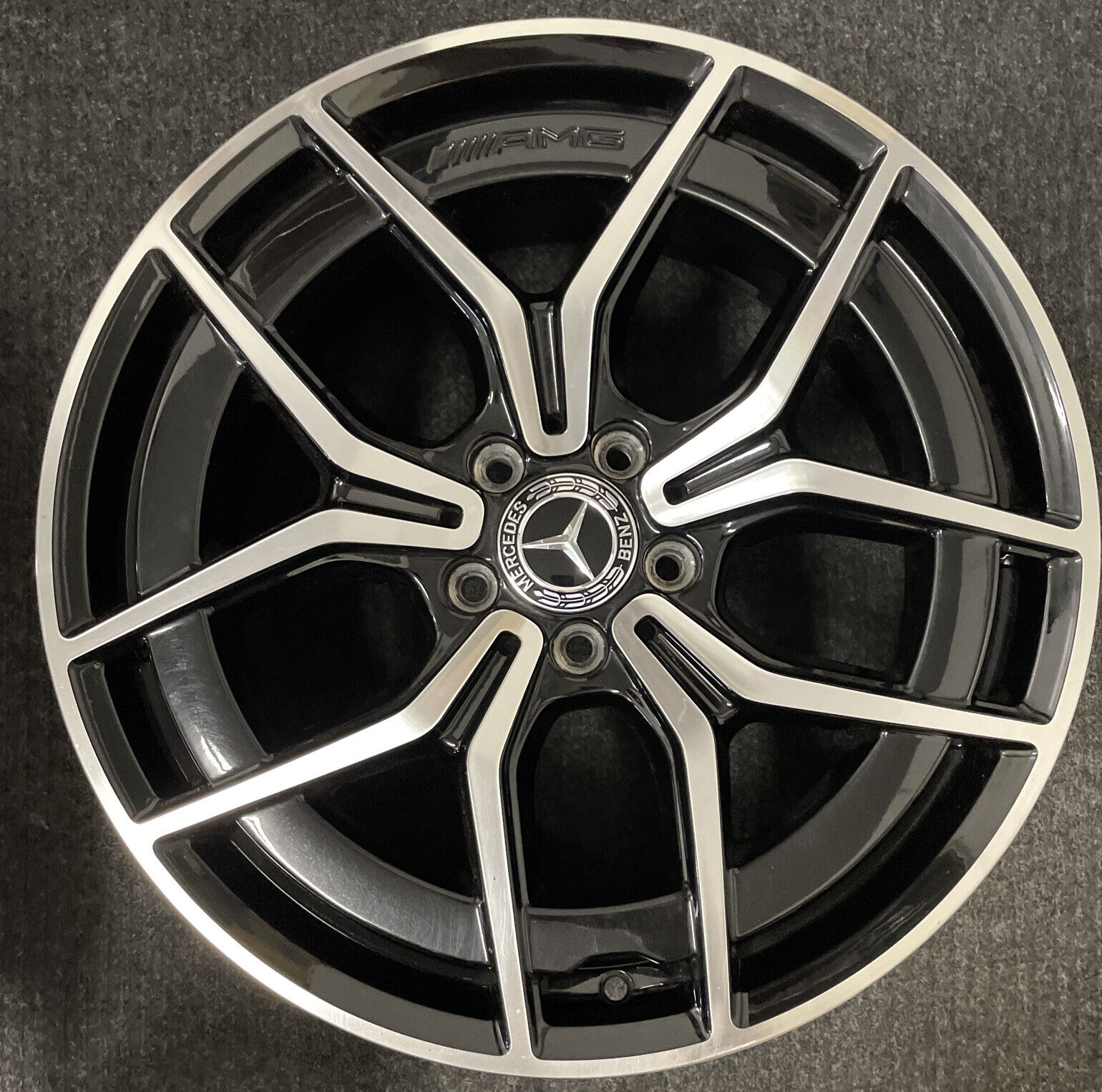 OEM Mercedes Benz E43 E53 E400 E450  Factory AMG 19” Wheel Rim Rear