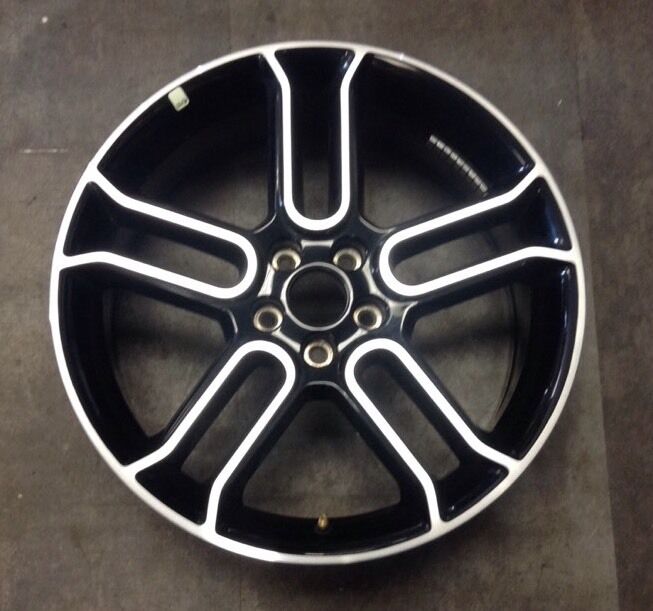 Ford Edge Flex 2013 2014 3903 aluminum OEM wheel rim 20 x 8