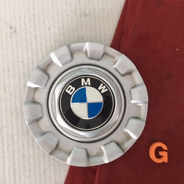 #G   95 - 03 BMW BBS 318I 325I 525I  Wheel OEM Center Cap P/N 09.24.187 / 23.422