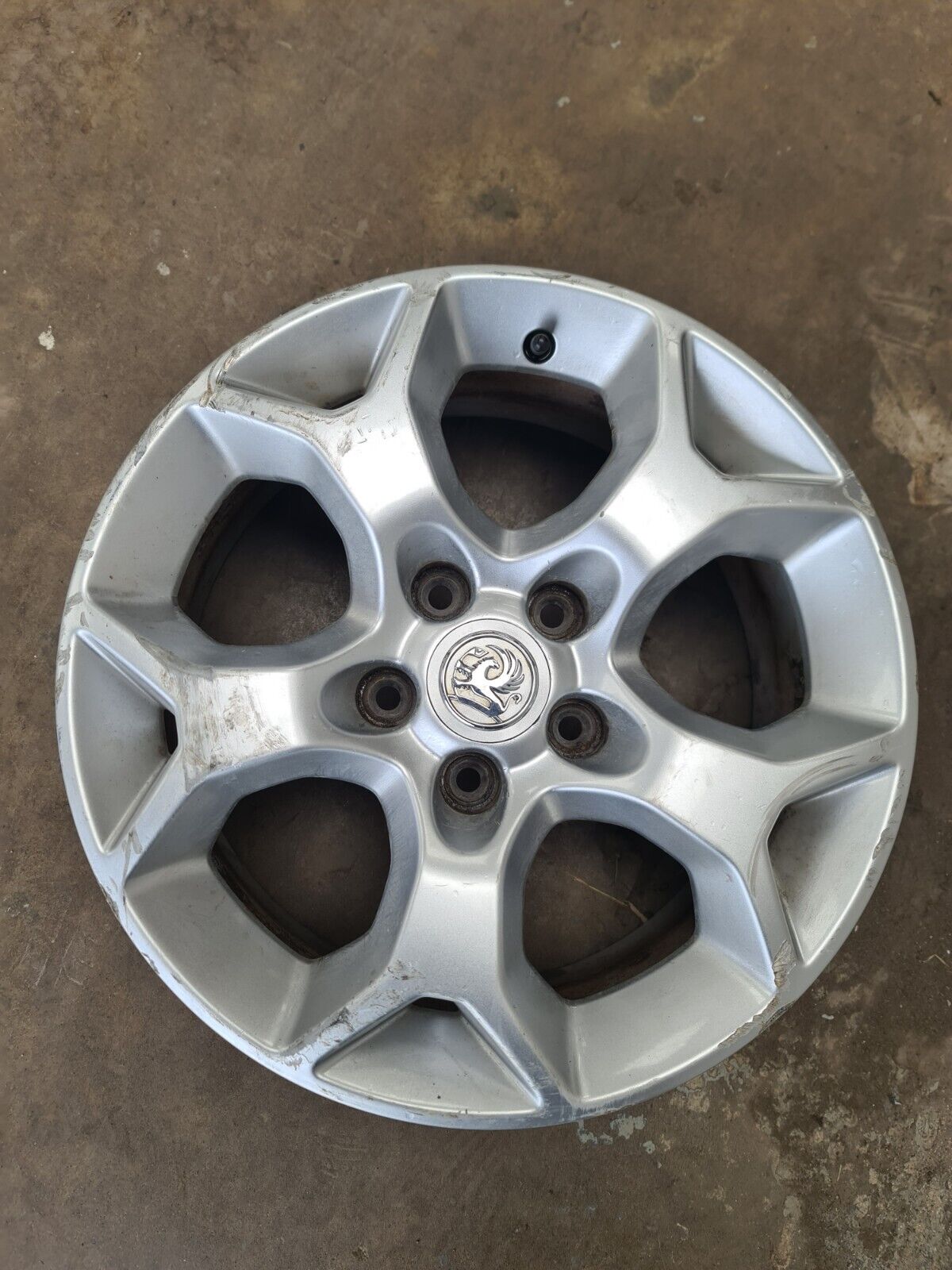 Vauxhall Astra SRI Alloy Wheel 16'' Rim