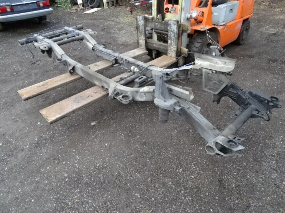 04 Mercedes W463 G500 frame chassis