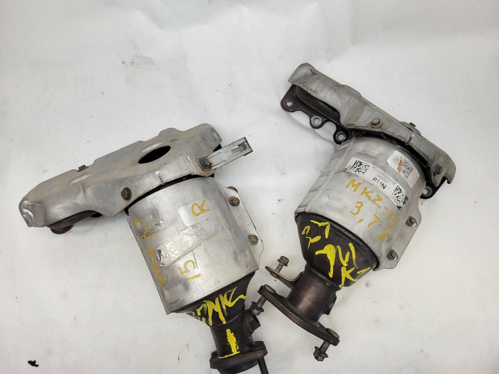 2015 Lincoln MKZ 3.7L Exhaust Manifold Headers Front and Rear Pair oem dg935g232