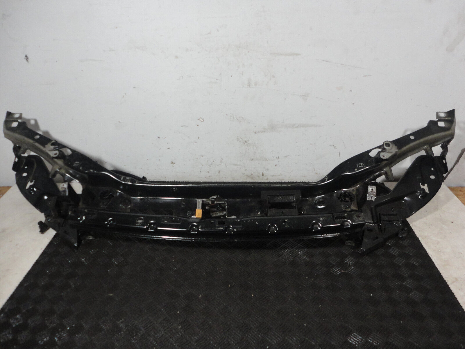 2006 VOLVO S40 2.4L FWD A/T FRONT HEADER PANEL
