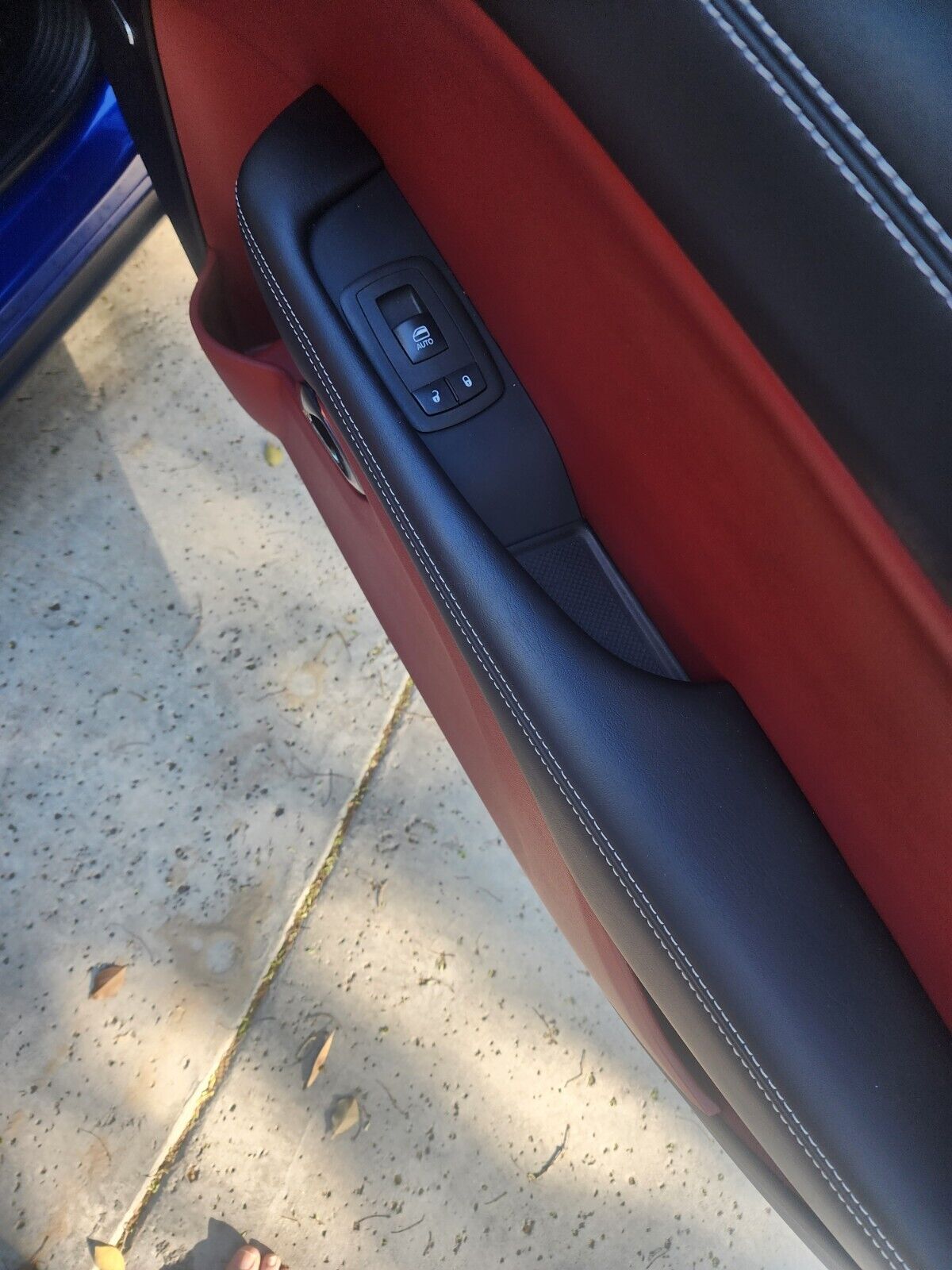 19-23 Dodge Challenger Hellcat LH&RH Interior Door Trim Panels (Black/Red EXXG)