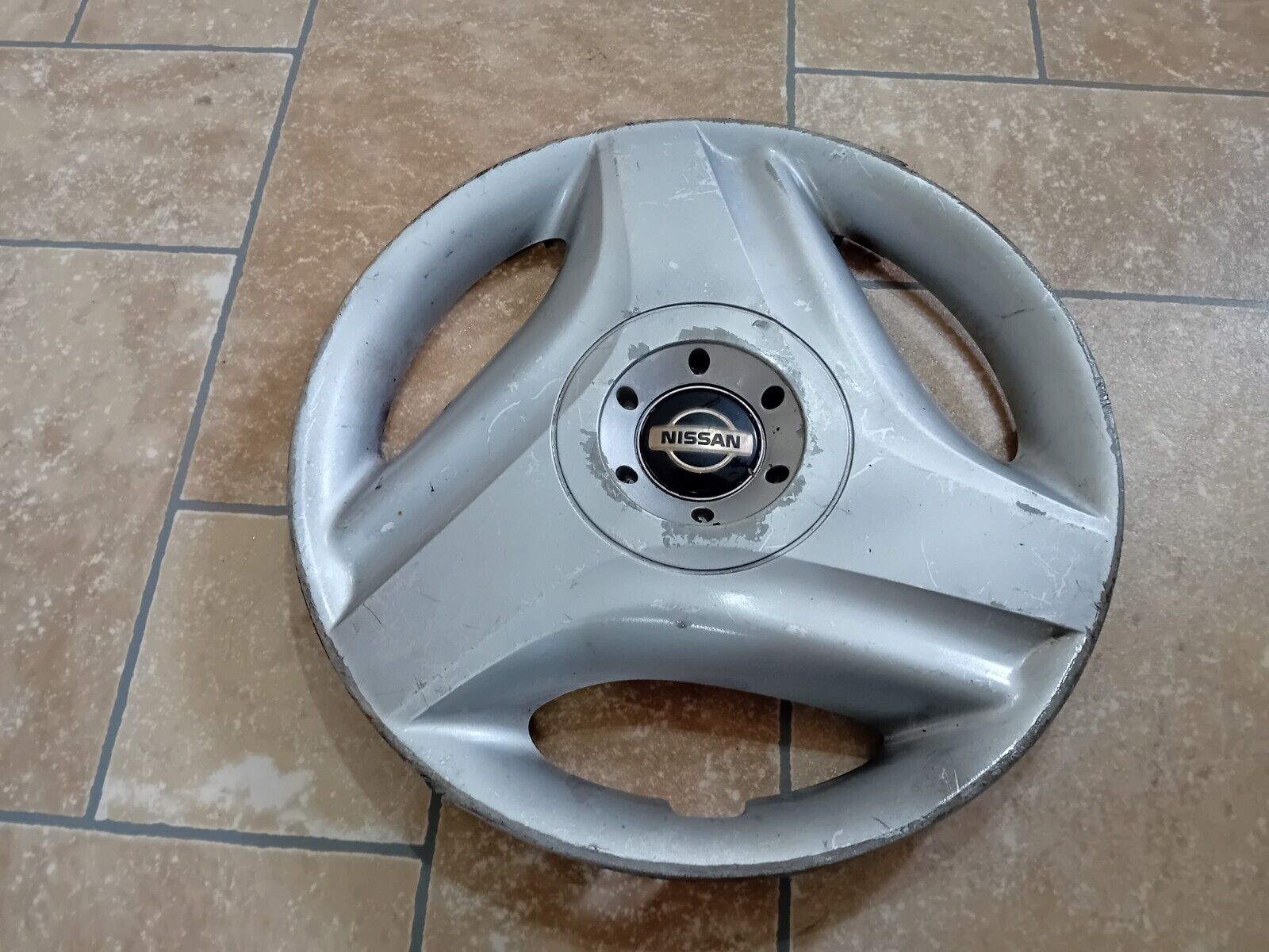 Single Nissan Almera Tino Wheel Trim Hub Cap x1 Genuine Ref 3cpm