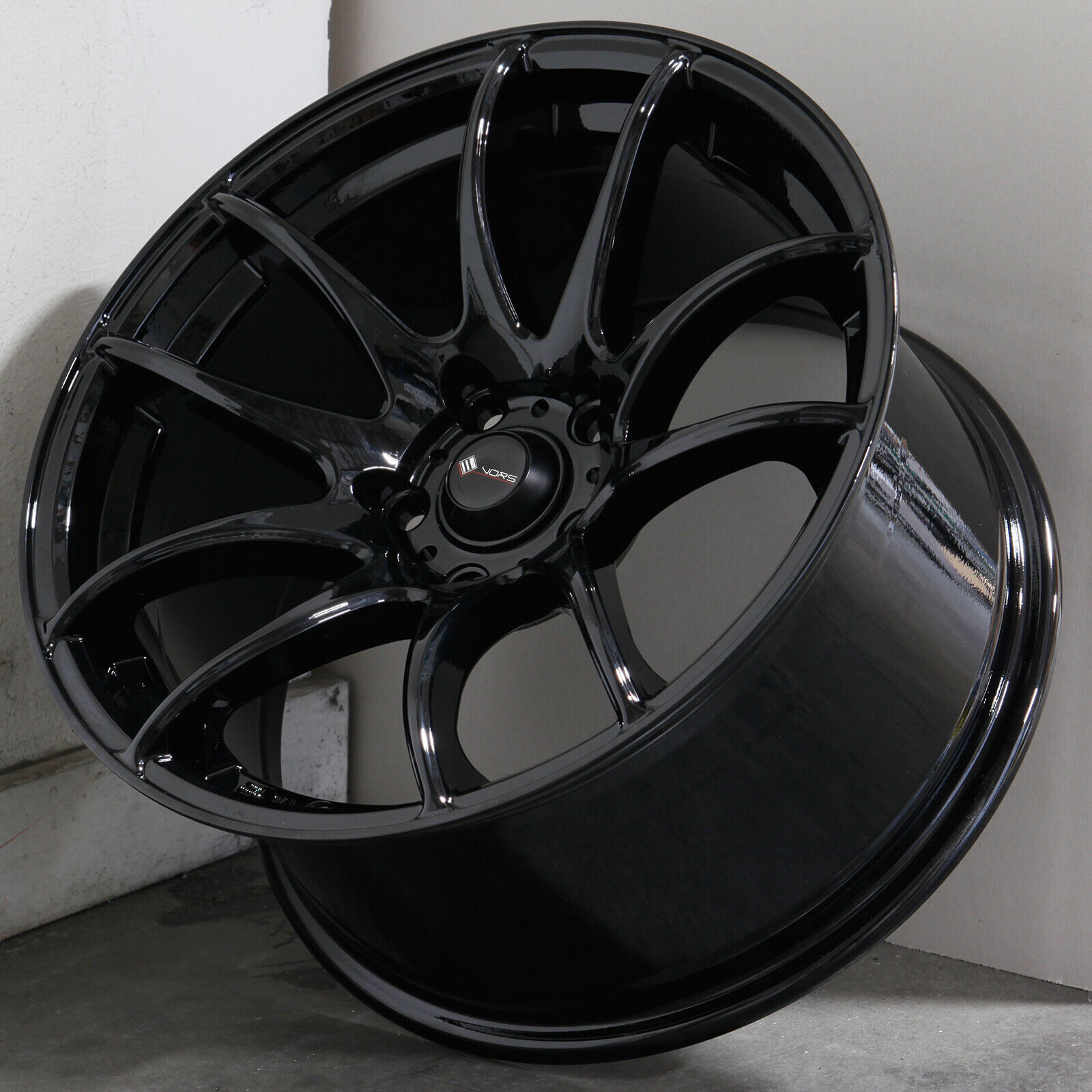 17x9 Black Wheel Vors TR4 5x114.3 30 (1) 73.1