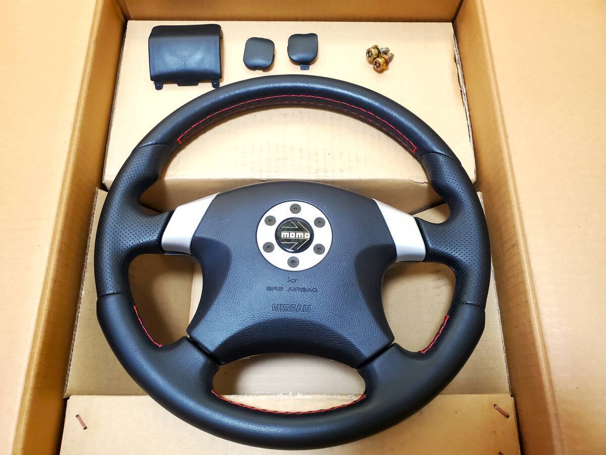 Nissan Genuine MOMO Skyline BCNR33 Steering Wheel R33