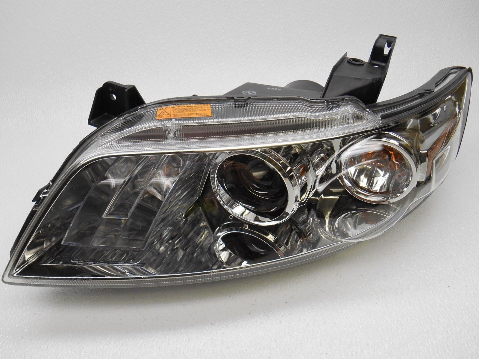 Brand OEM Infiniti FX35 FX45 Left Side HID Headlight Without Ballast