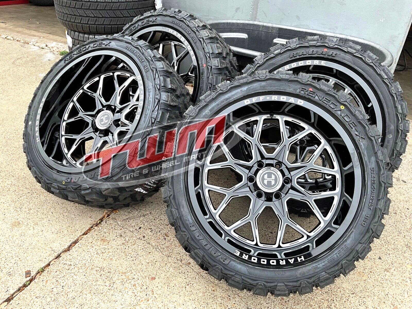 22X12  GLOSS  BLACK milled WHEELS RIMS W/ 35125022 Tires For FORD F250  (8X170)