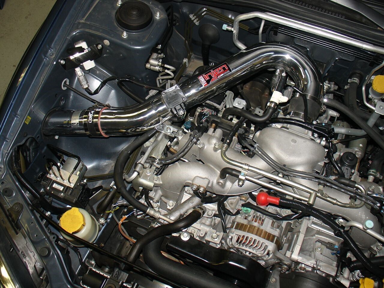 Injen SP Short Ram Cold Air Intake Kit For 2005-2007 Subaru Impreza 2.5i 2.5RS