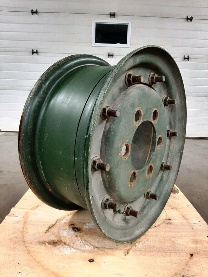 20x8.5 Super Single beadlock wheel Duce & Half 2.5 ton Bobbed Deuce m35a2, M35A3