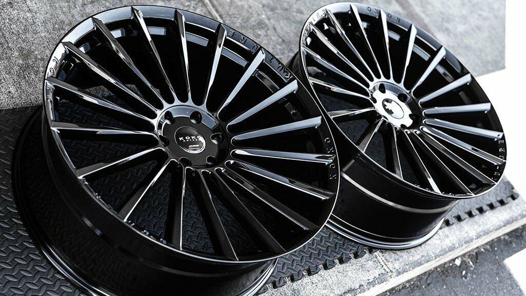 22'' Giovanna Urfa FF Wheels Gloss Black with Tires S550 S63 GLE 740i X5 A8 S580