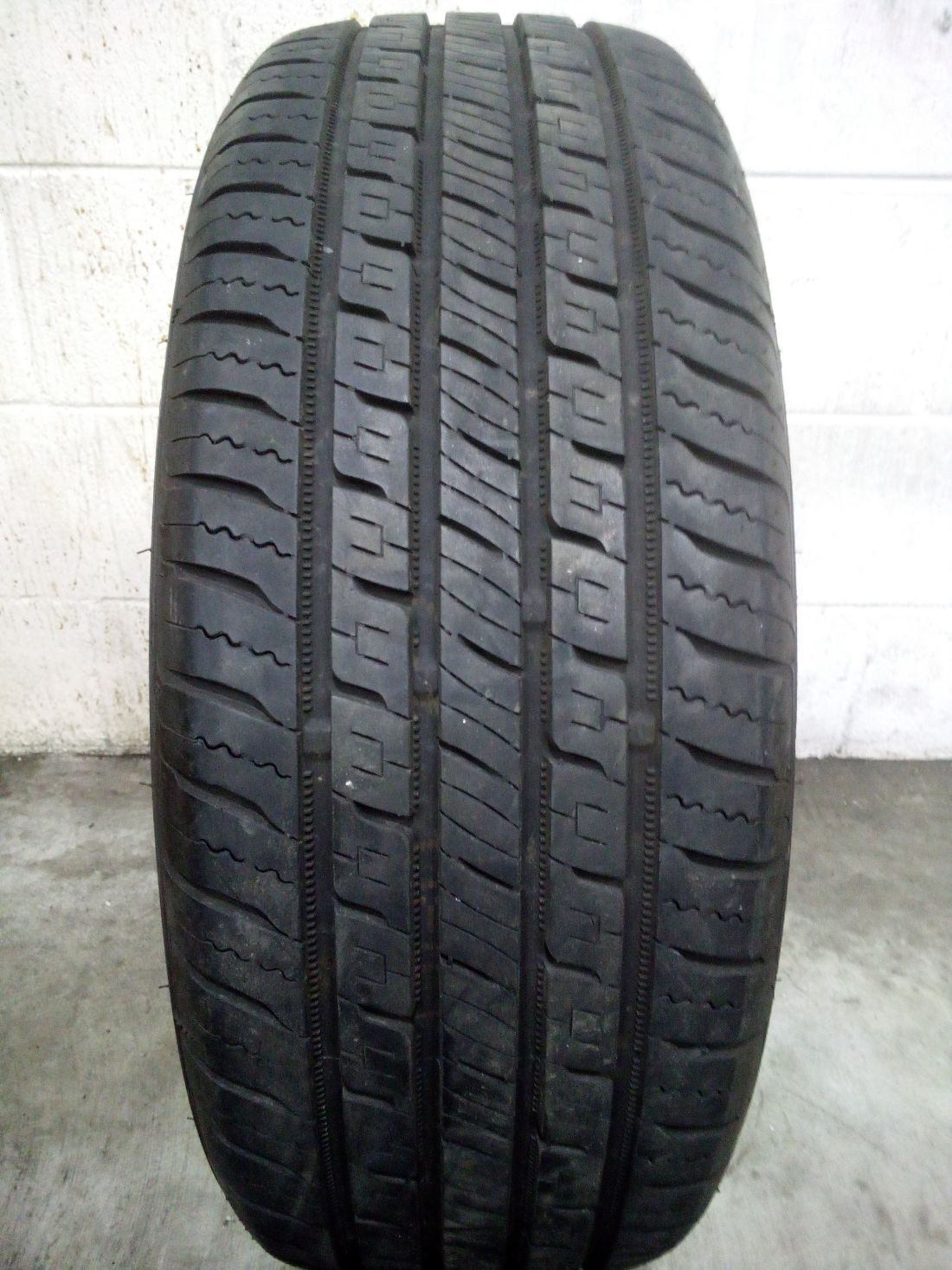 1x P225/55R18 Vercelli Strada I 8/32 Used Tire