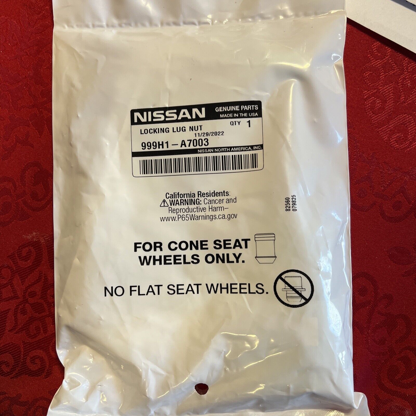 New Genuine OEM Factory Nissan WHEEL LOCKS Lug Nuts 999H1-A7003 Sealed In Bag
