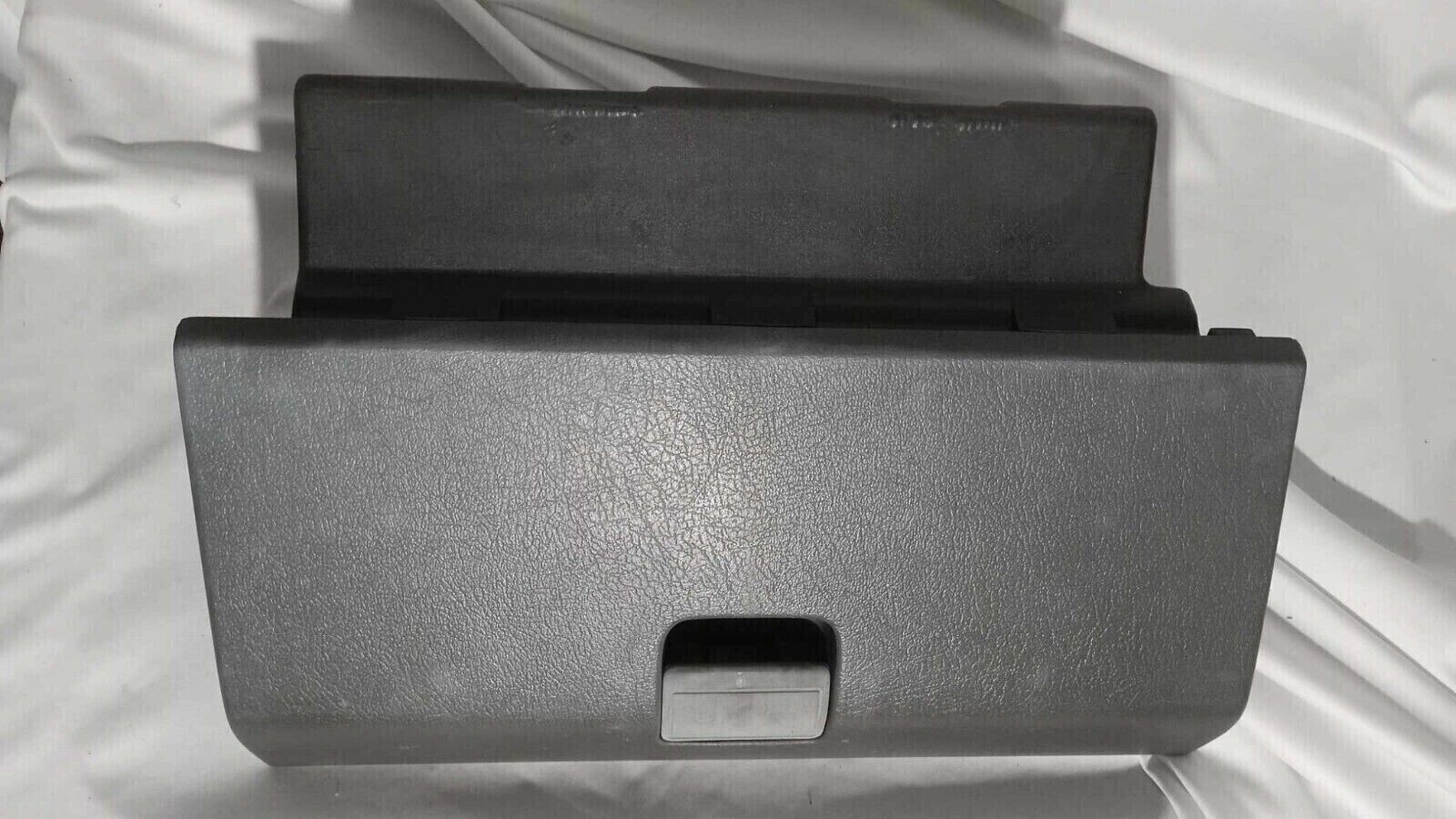 1988-1993 Ford Festiva Glove Box Grey Dash Interior Trim Glovebox NR Gray OEM