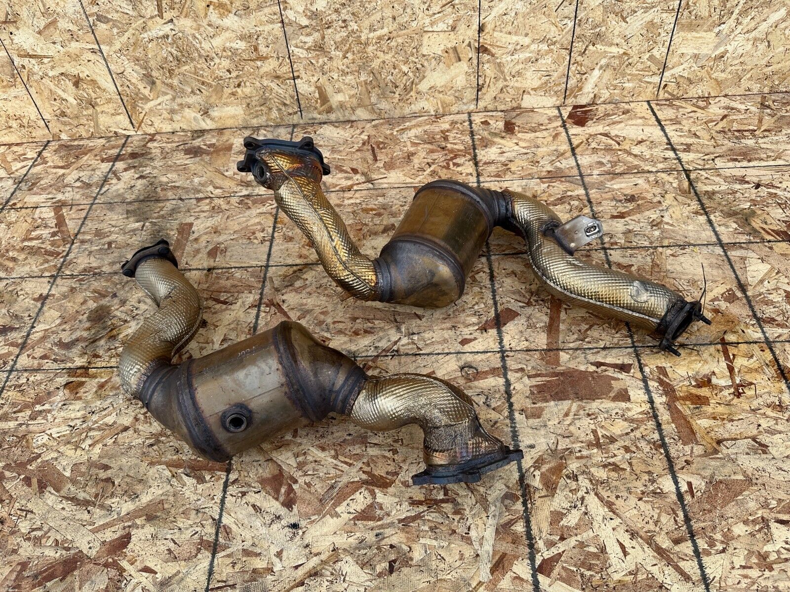EXHAUST MANIFOLD HEADER LEFT/RIGHT SET 86K OEM 13-18 AUDI A8 S6 S7 S8 RS7