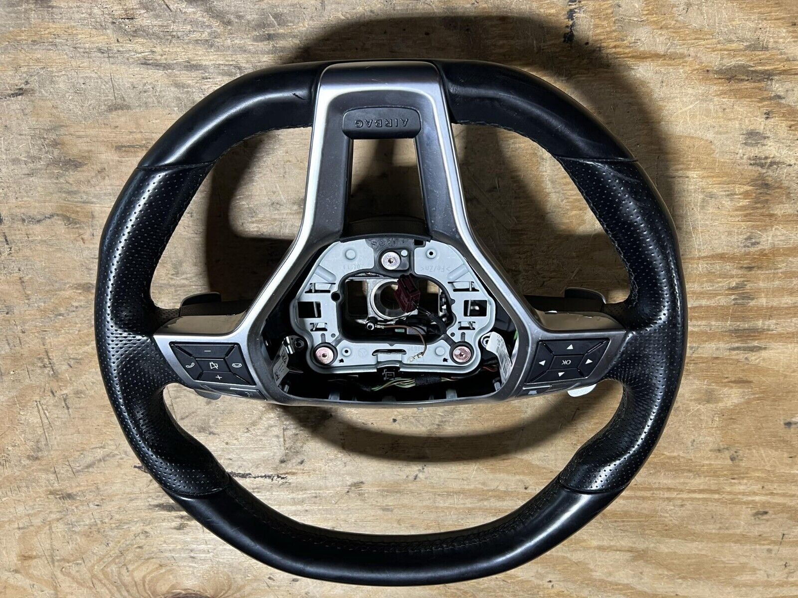 12-13 OEM Mercedes W212 E63 AMG Leather Steering Wheel w/ Pedal Shift * NOTE