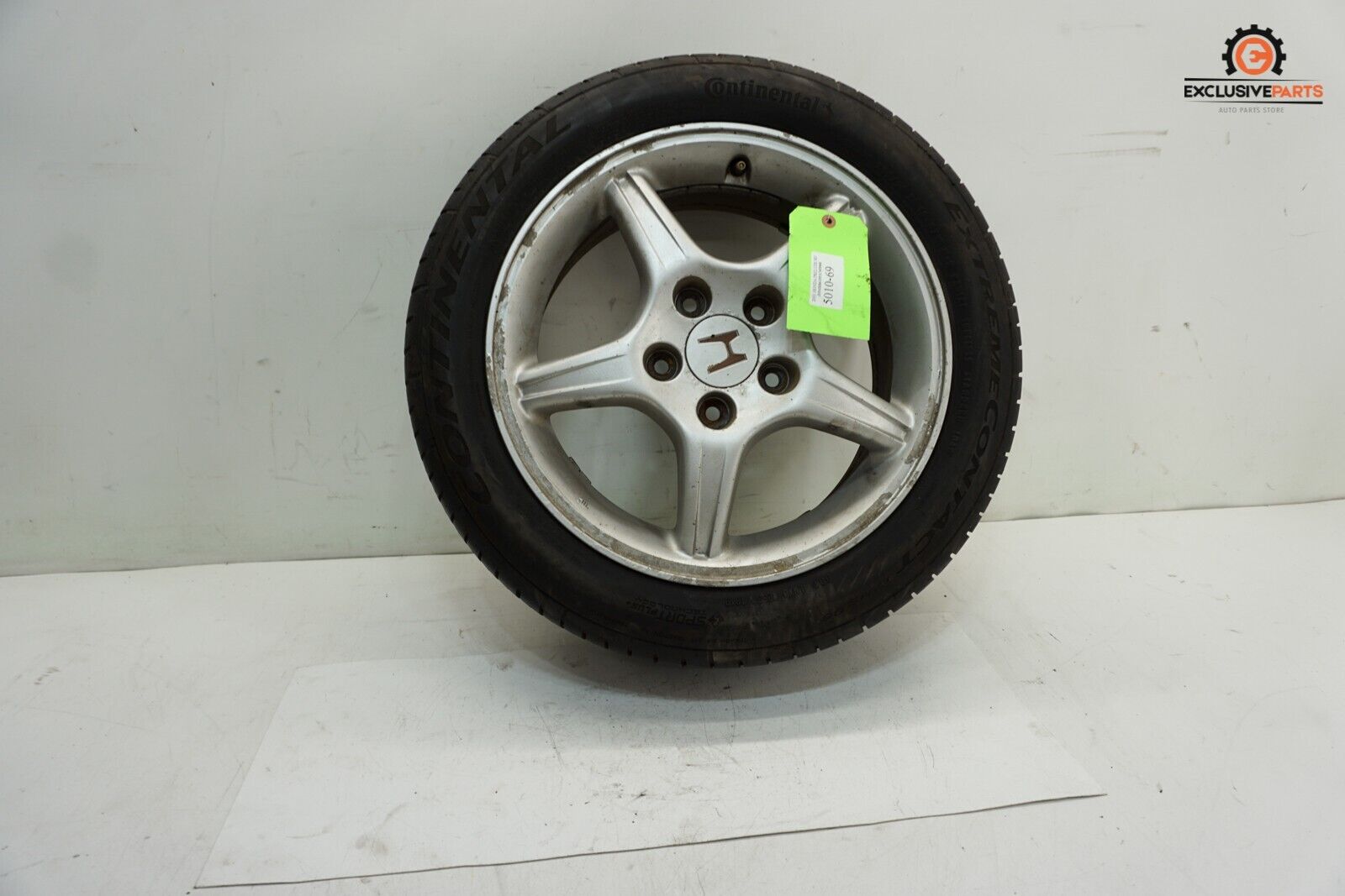 1997-01 Honda Prelude SH OEM Wheel Rim Continental Tire 205/50ZR16 87W 5010