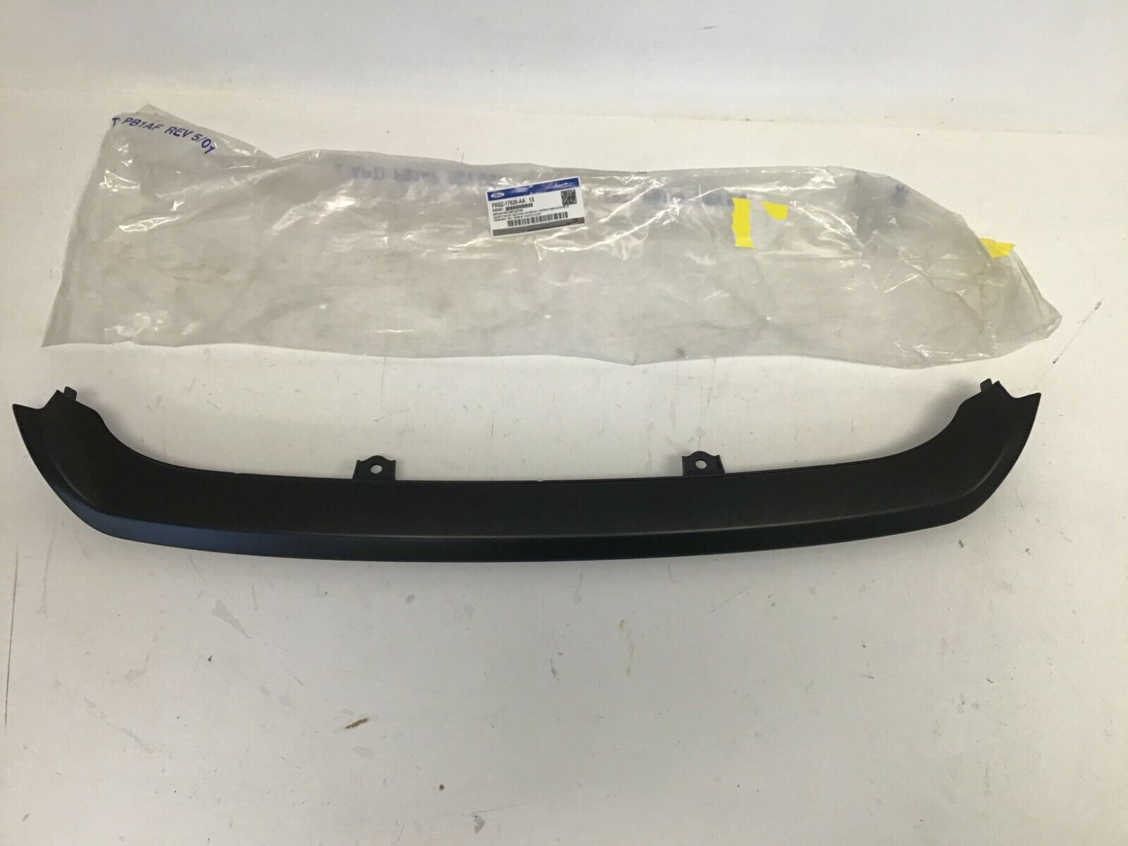 2015-2017 Ford Focus OEM Front Bumper Lower Valance Panel FM5Z-17626-AA