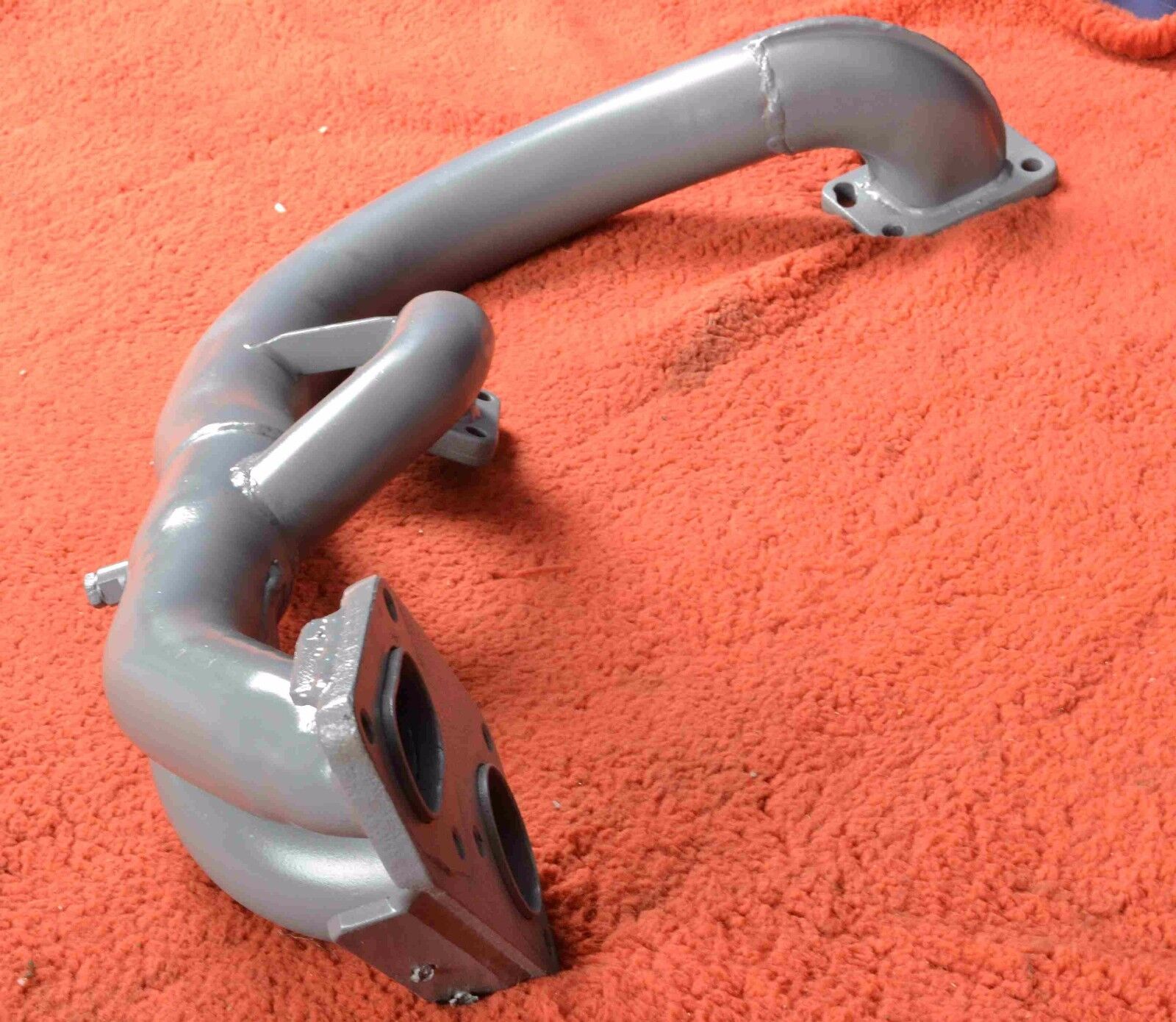 Porsche 911 turbo 930 Y-Pipe Charger Exhaust Manifold turbo 930.111.003.02 Late 