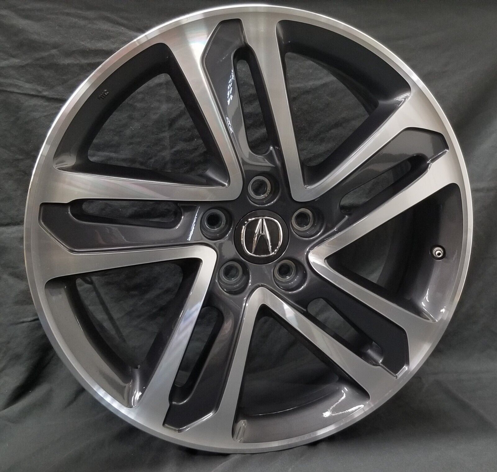 2017-2020 Acura MDX Advanced Wheel, 20x8, 10 spoke, 42700-TZ5-B11 (ENKEI)