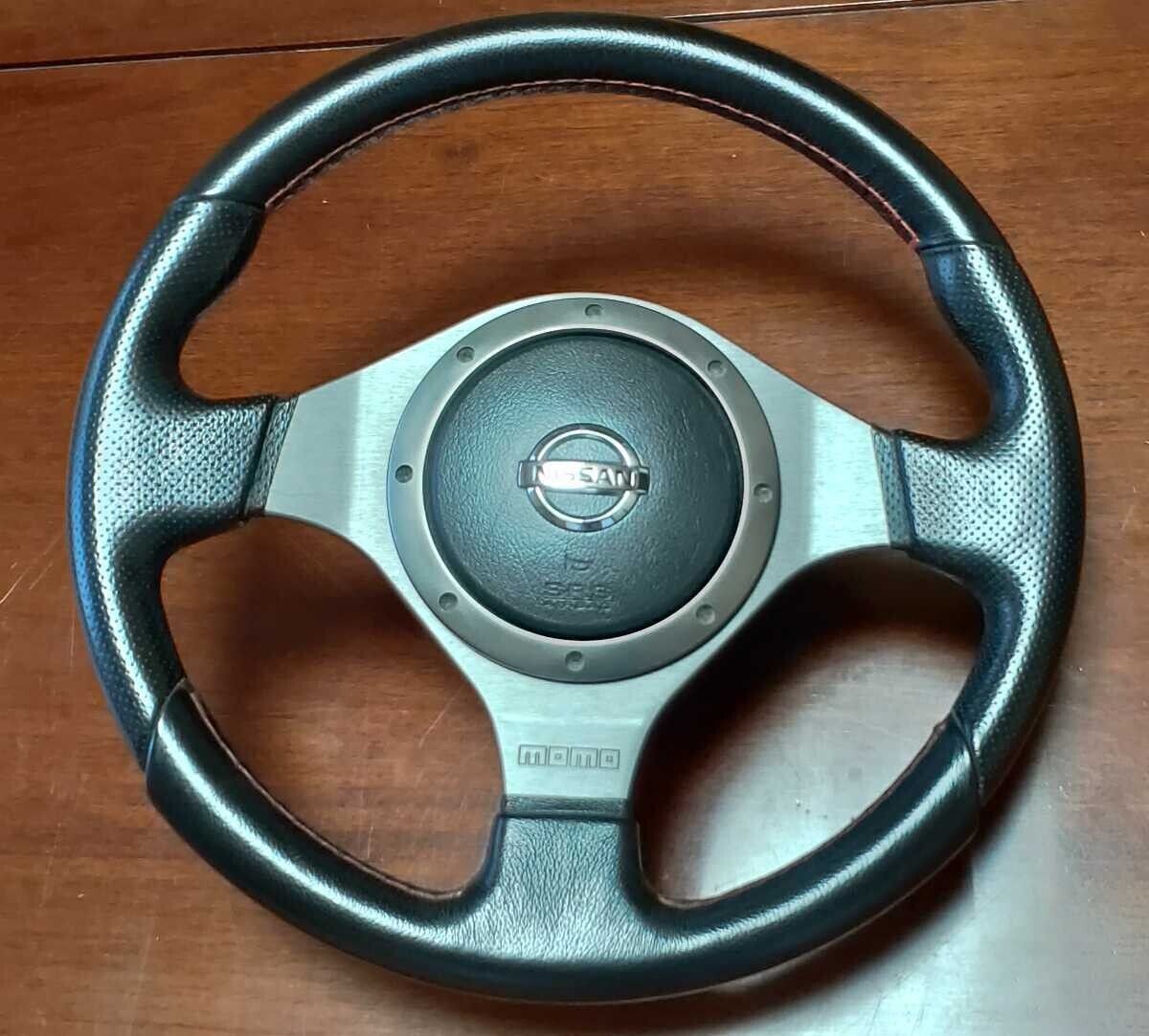 JDM Nissan Genuine Option MOMO Steering Wheel φ37 OEM  Skyline Fairlady Z Stagea