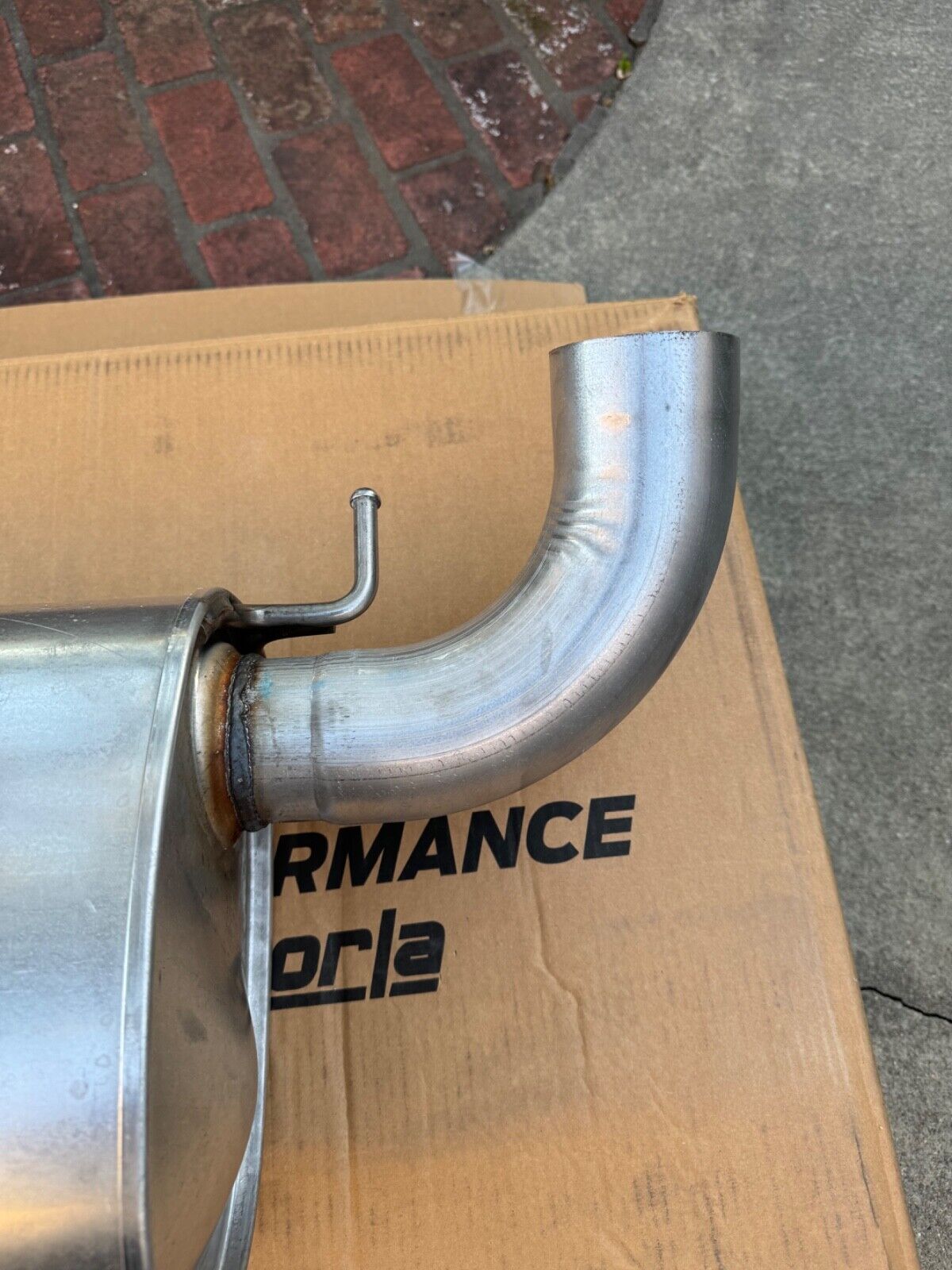 Original ford bronco exhaust it was on the car only for two weeks it’s brand new