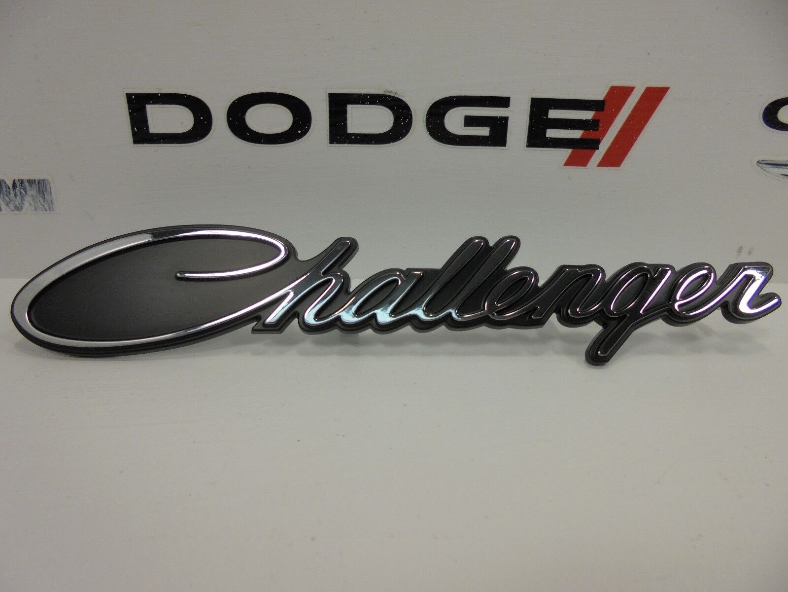 15-18 Dodge Challenger New Chrome Black Script Grille Emblem Nameplate Mopar Oem