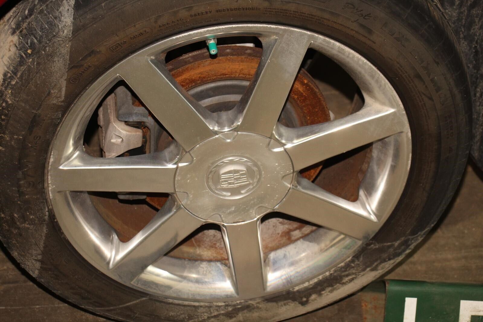 2004-2008 Cadillac XLR OEM Wheel C 18x8 Alloy Seven 7 Spoke Chrome Rim QF8 -Cap