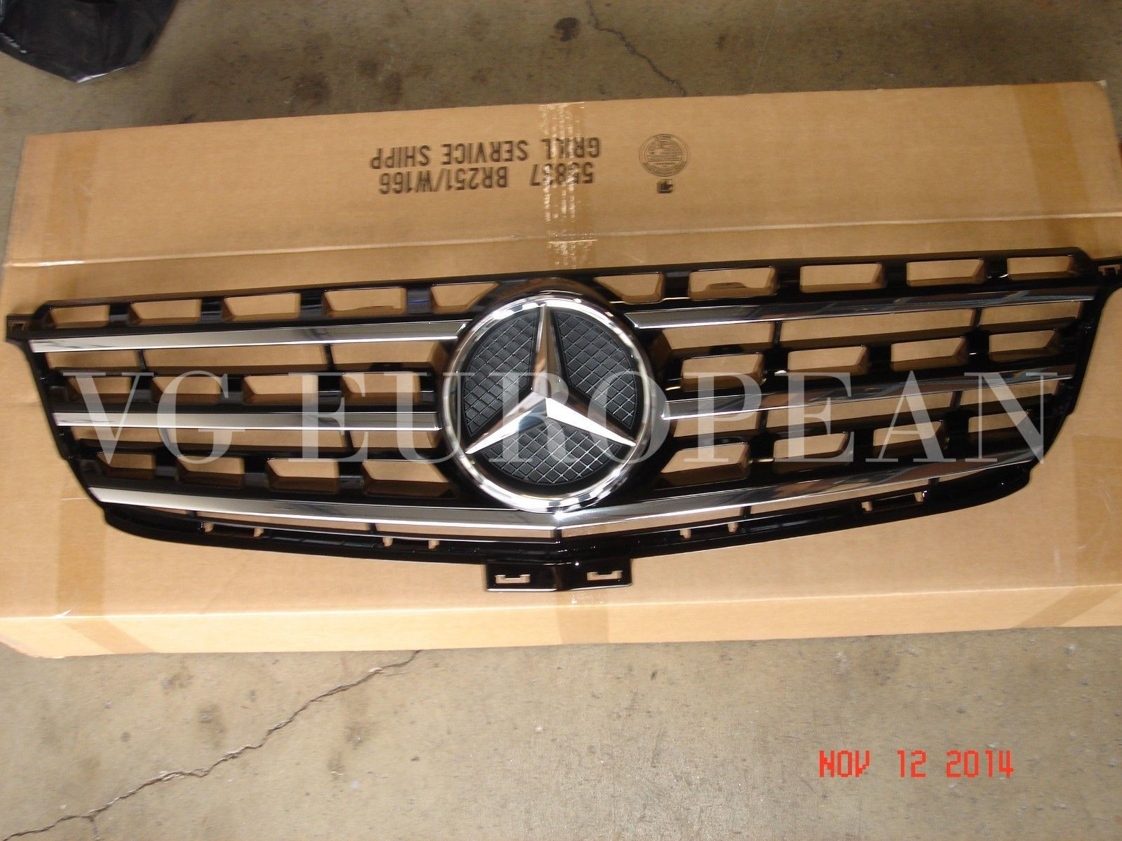 Mercedes-Benz ML-Class Genuine Front Radiator Grille ML350 ML550 ML63 AMG NEW