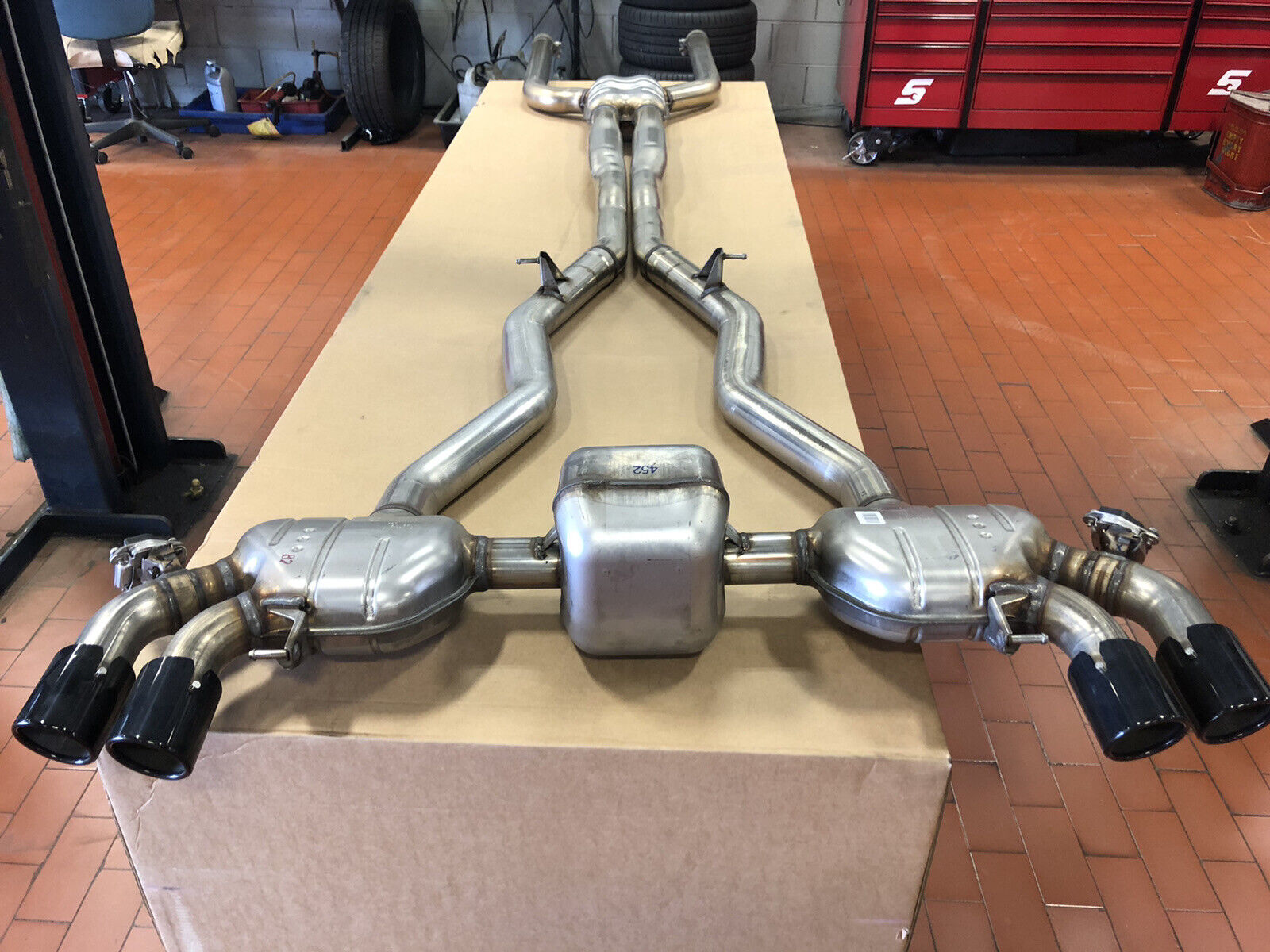BMW F90 M5 Full Exhaust System From CAT Back PN 8071111  