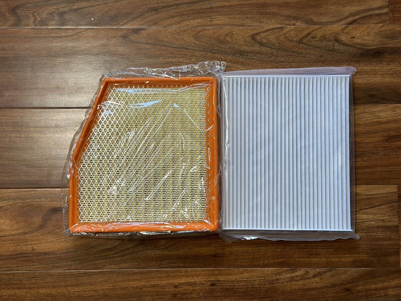 Engine Air Filter & Cabin Filter FOR Chrysler Pacifica 2017-2023 Voyager 2020-23