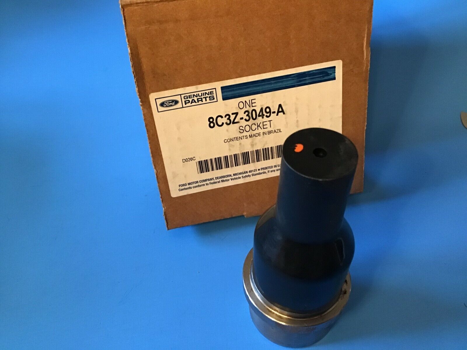 FORD Socket 8C3Z-3049-A new