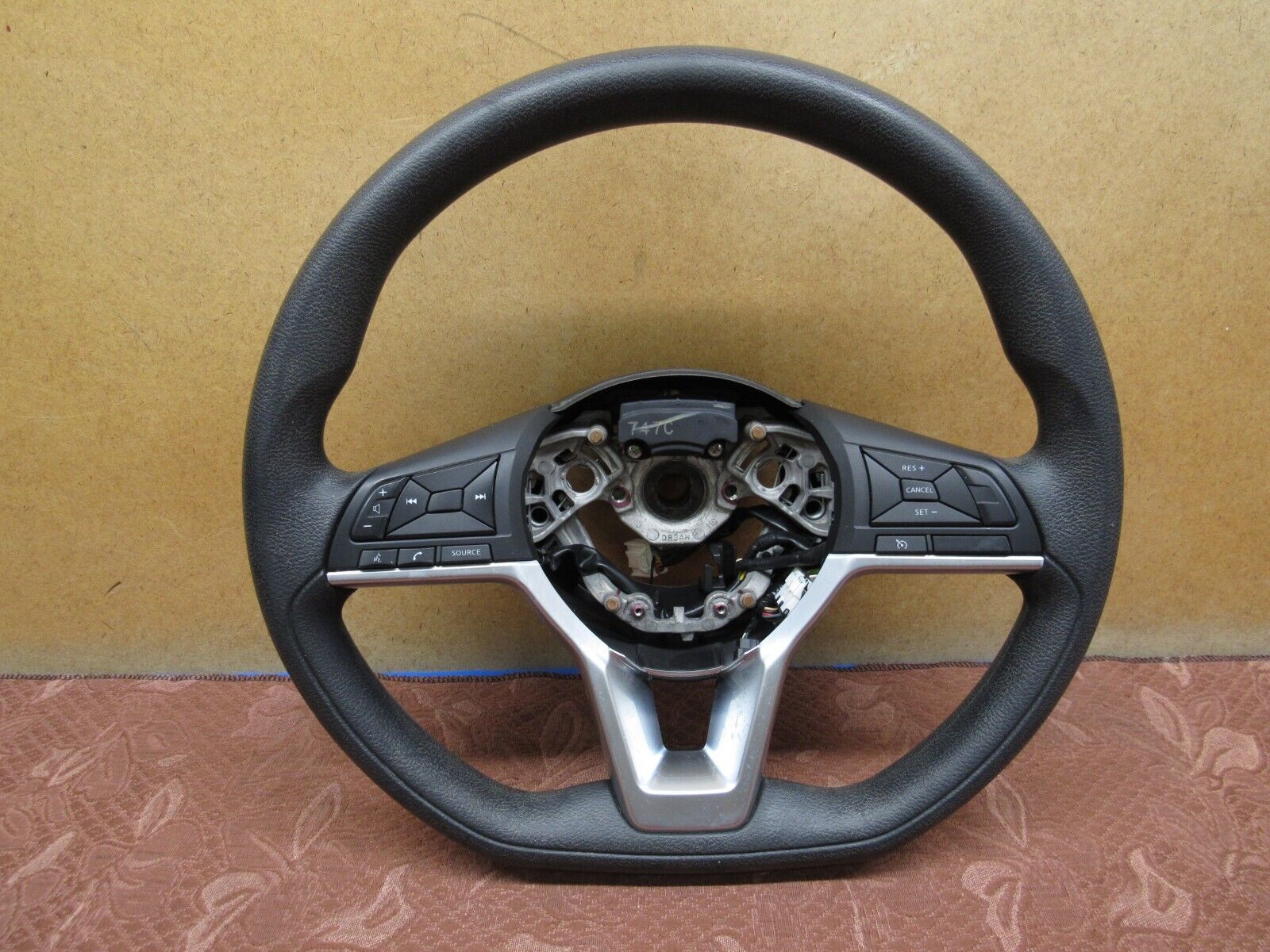 20 21 22 Nissan Versa Steering Wheel w/ Controls OEM