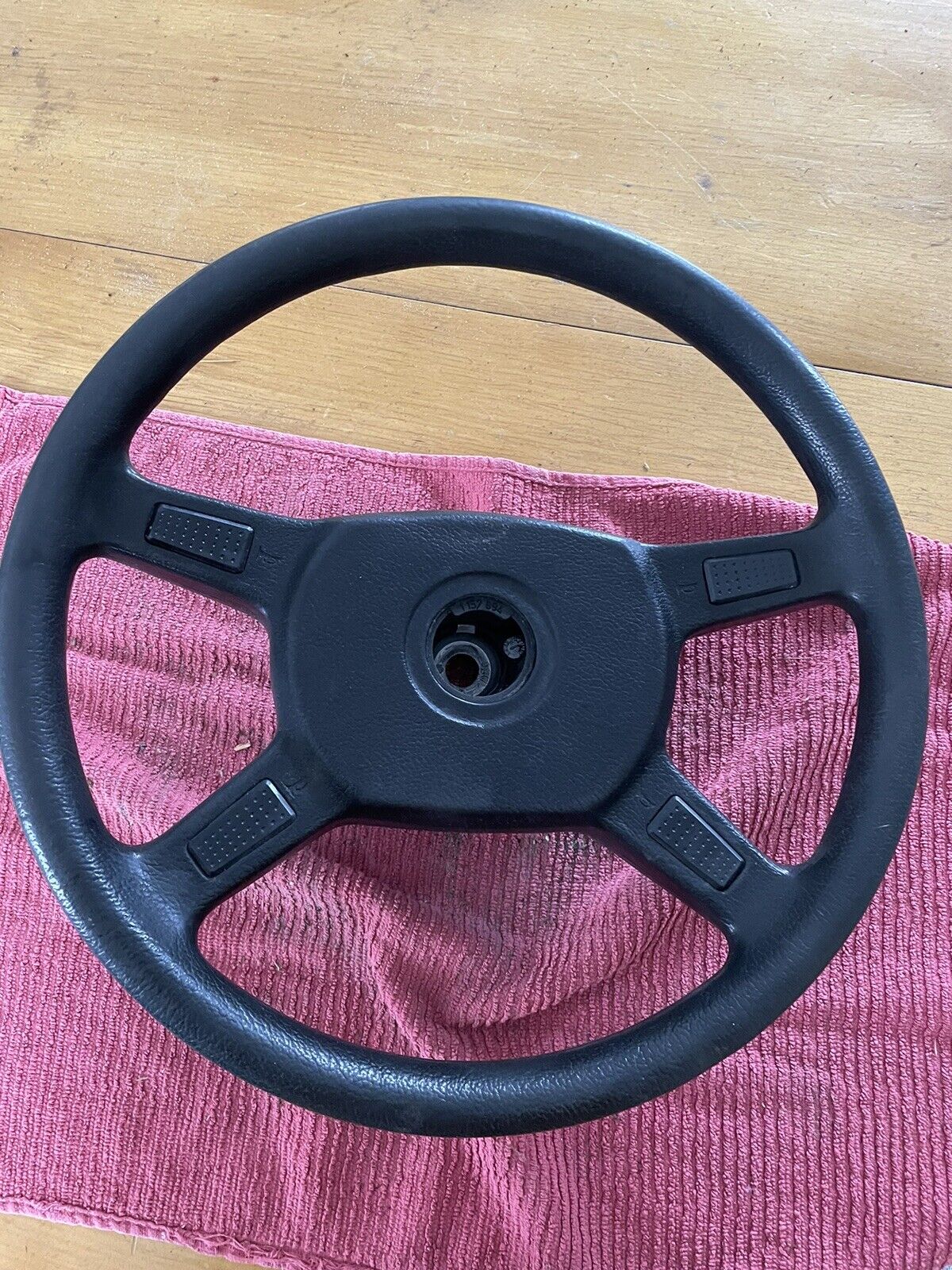 1989 BMW 325ix E30 Steering Wheel With No Logo.